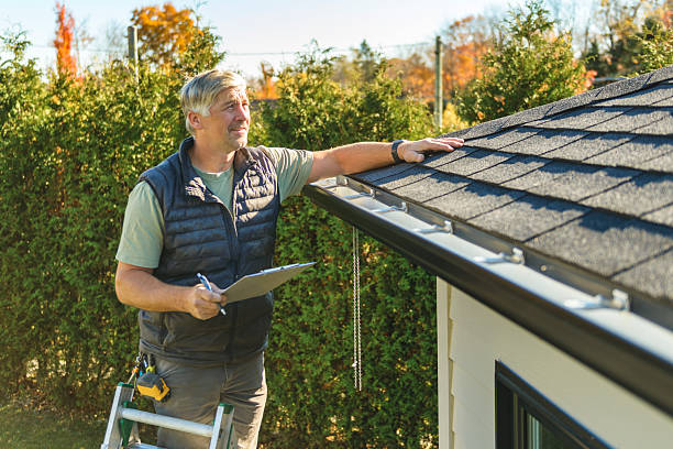Professional Commercial Roofing technician working in Nyssa, OR